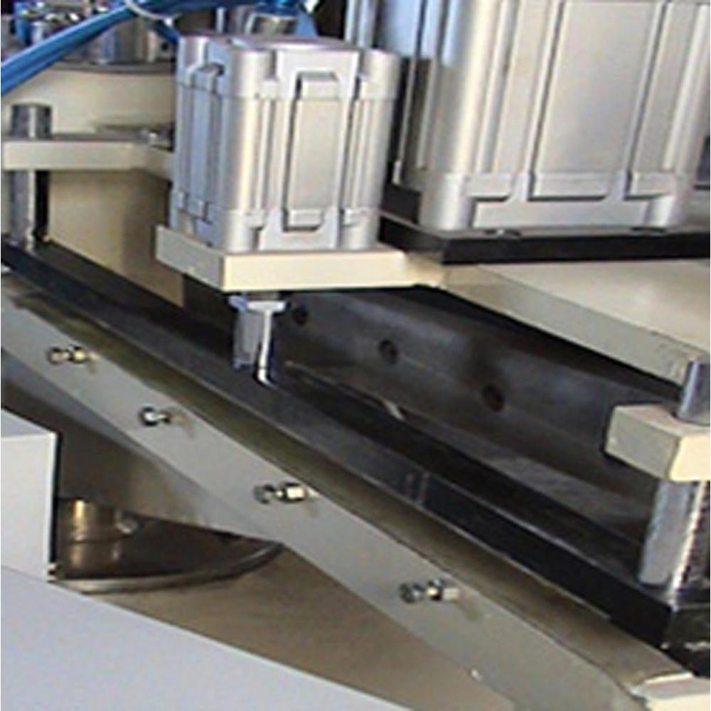 Fiber Laser Cutting Machines